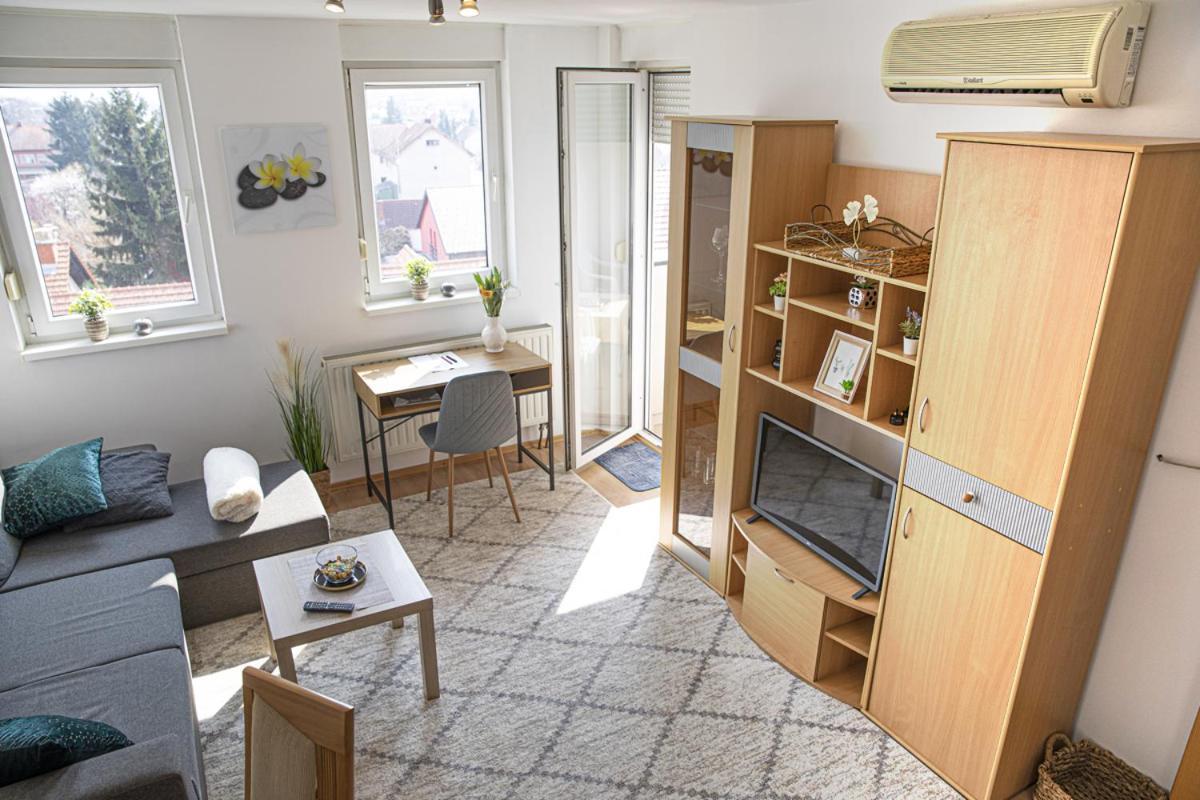 Apartman Tara Varazdin Exterior photo